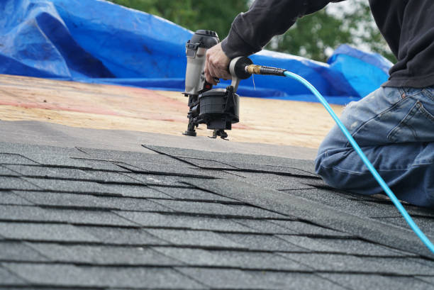 Best Best Roofing Contractors  in Lindsay, OK